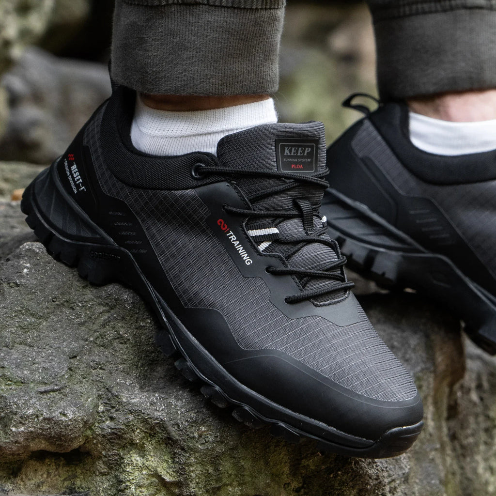 Men Hiking Shoes New Outdoor Climbing Waterproof Non-slip