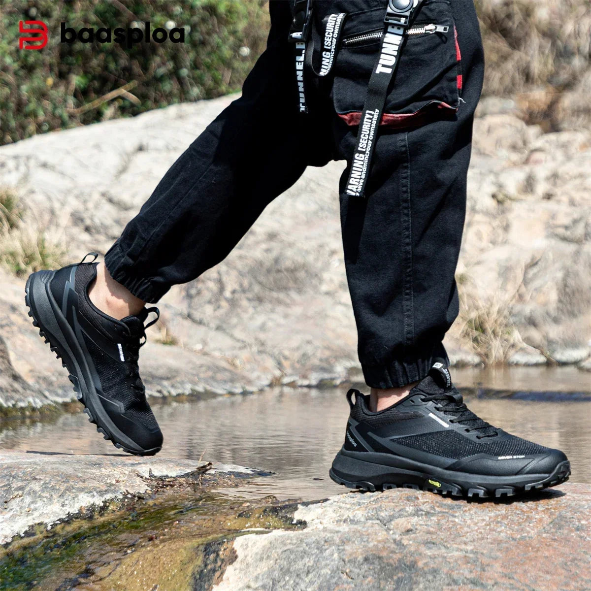 Men Hiking Sneakers Lightweight Non-Slip Wear Resistant