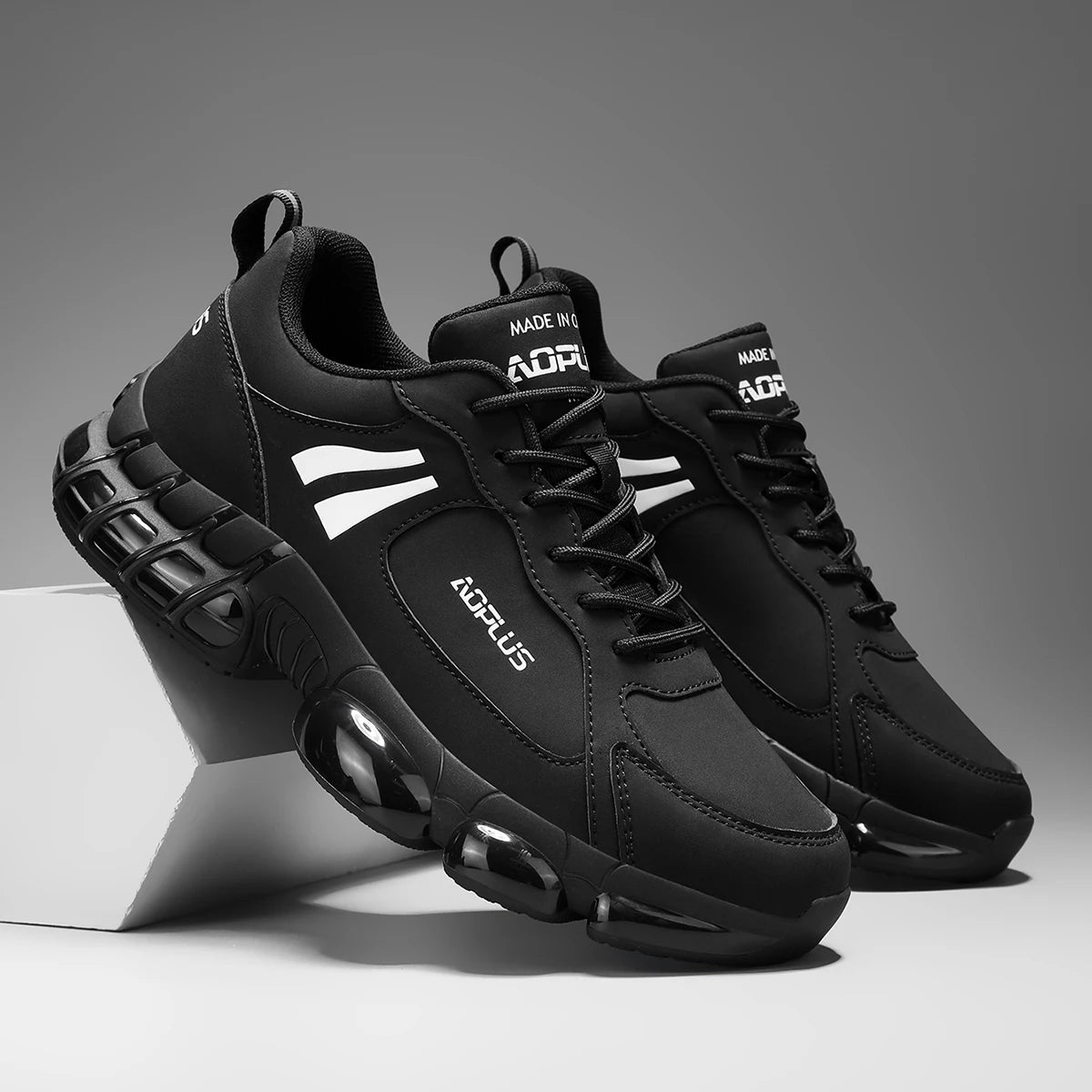 comfortable thick-soled anti-slip shoes