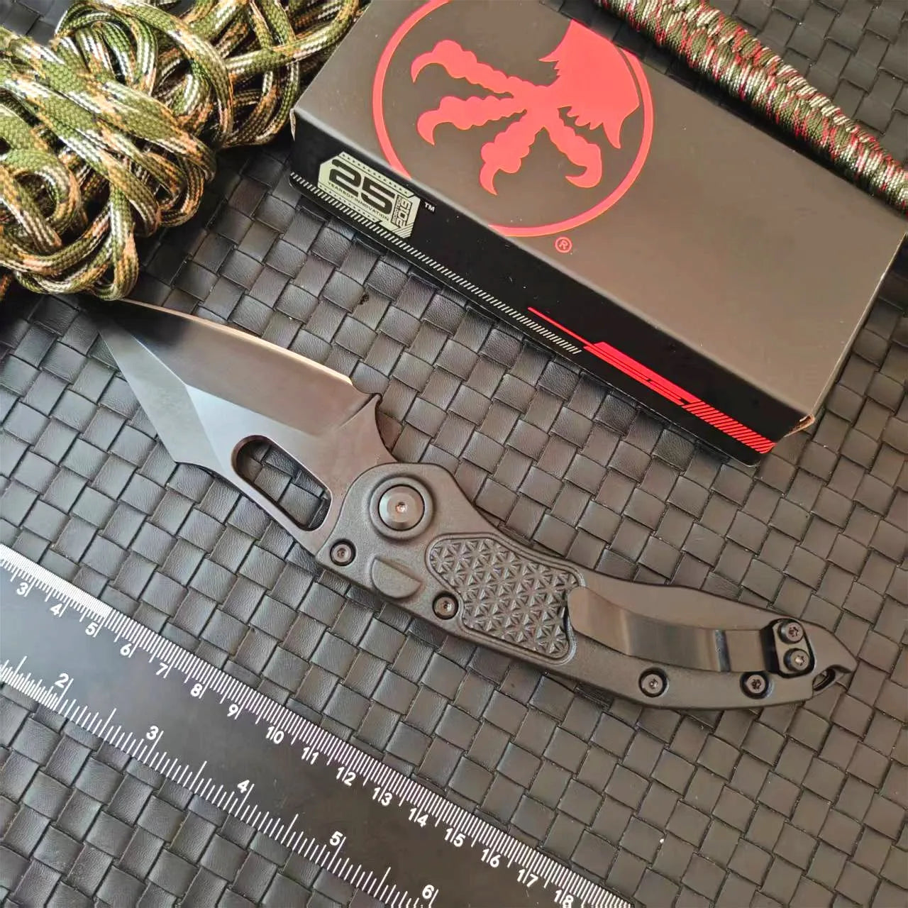 Outdoor Camping Portable EDC Tactical Hunting Knife